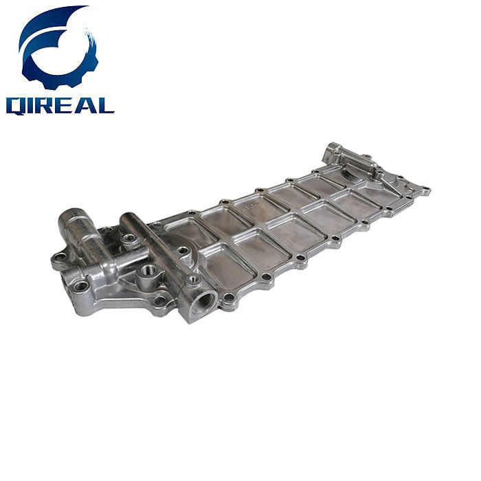 ME150441 Excavator Engine Parts 6D22 Engine Oil Cooler Cover ME054549 ME150453