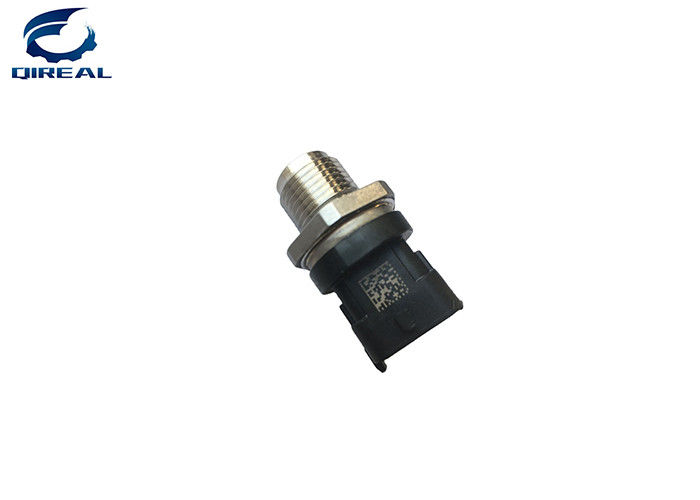 Fuel Common Rail Pressure Sensor 6754-72-1210  0281006425 For Excavator PC200-8 PC210-8 PC240-8