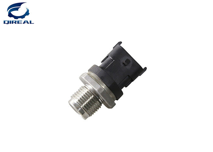 Fuel Common Rail Pressure Sensor 6754-72-1210  0281006425 For Excavator PC200-8 PC210-8 PC240-8