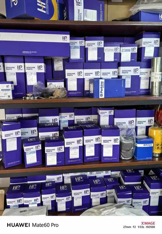 Dongfeng Yuchai diesel engine inventory truck oil filter JX0810