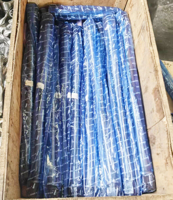 Hydraulic Rock Breaker Through Bolts for Excavator Hammer Msb700 Msb800 Msb900 Through Bolt Breaker Through Bolt