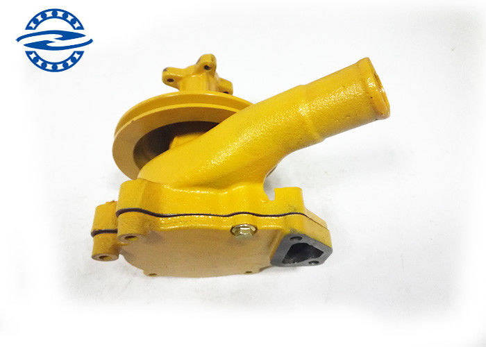 Heavy Duty Machinery  Excavator Hydraulic Parts 4D94 Water Pump OEM 6140-60-1110