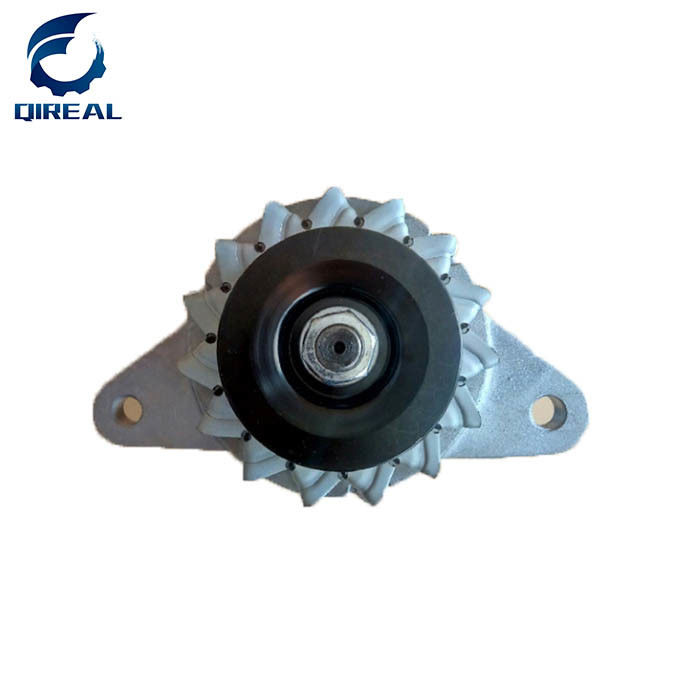 Excavator Spare Parts 1-81200-365-2 0-33000-6000 Alternator For EX200-1 6BD1
