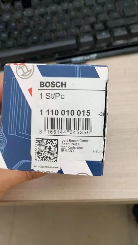 Auto fuel manifold pressure relief valve common rail pressure limiting control valve  1110010028