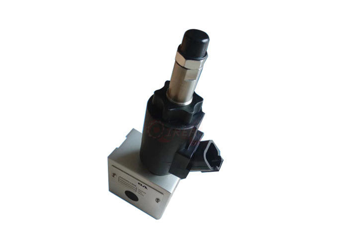Hydraulic Oil Cooling Fan Relief Solenoid Valve EC210C E240B E240C E460B E460C 14616529 14616530