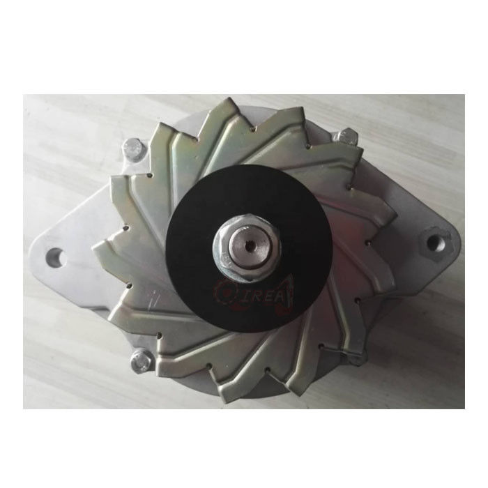 Excavator PC200-8 PC600-7 6D140 Engine 600-825-9331 Alternator