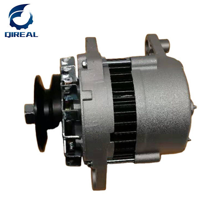 Excavator Parts For PC200-2 PC200-3 Dynamo Machine 6D105 24V 30A Alternators 600-821-6130