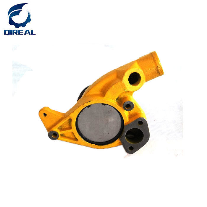 6D105 Excavator Engine Parts Water Pump 6136-62-1102