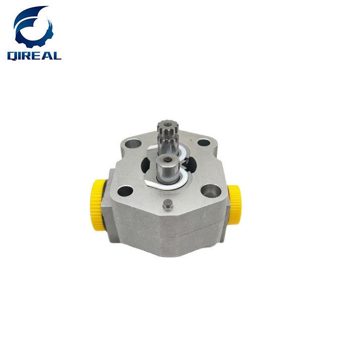 ZX70 ZX75 4472007 Gear Pump Charge Pump Hydraulic Gear Pump Pilot Pump for Excavator