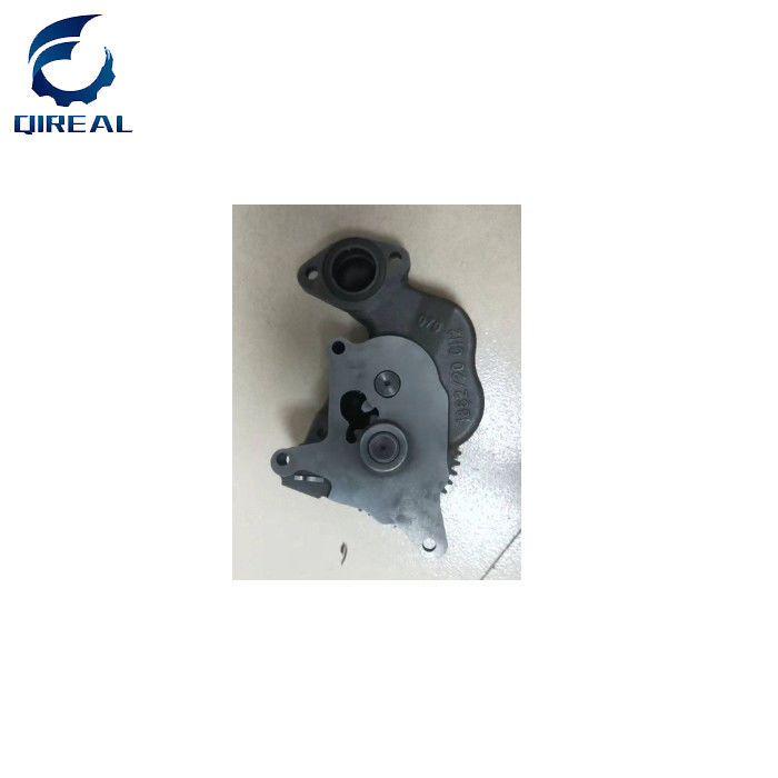 Excavator PC300-6 Engine S6D108-1 Oil Pump 6221-53-1101